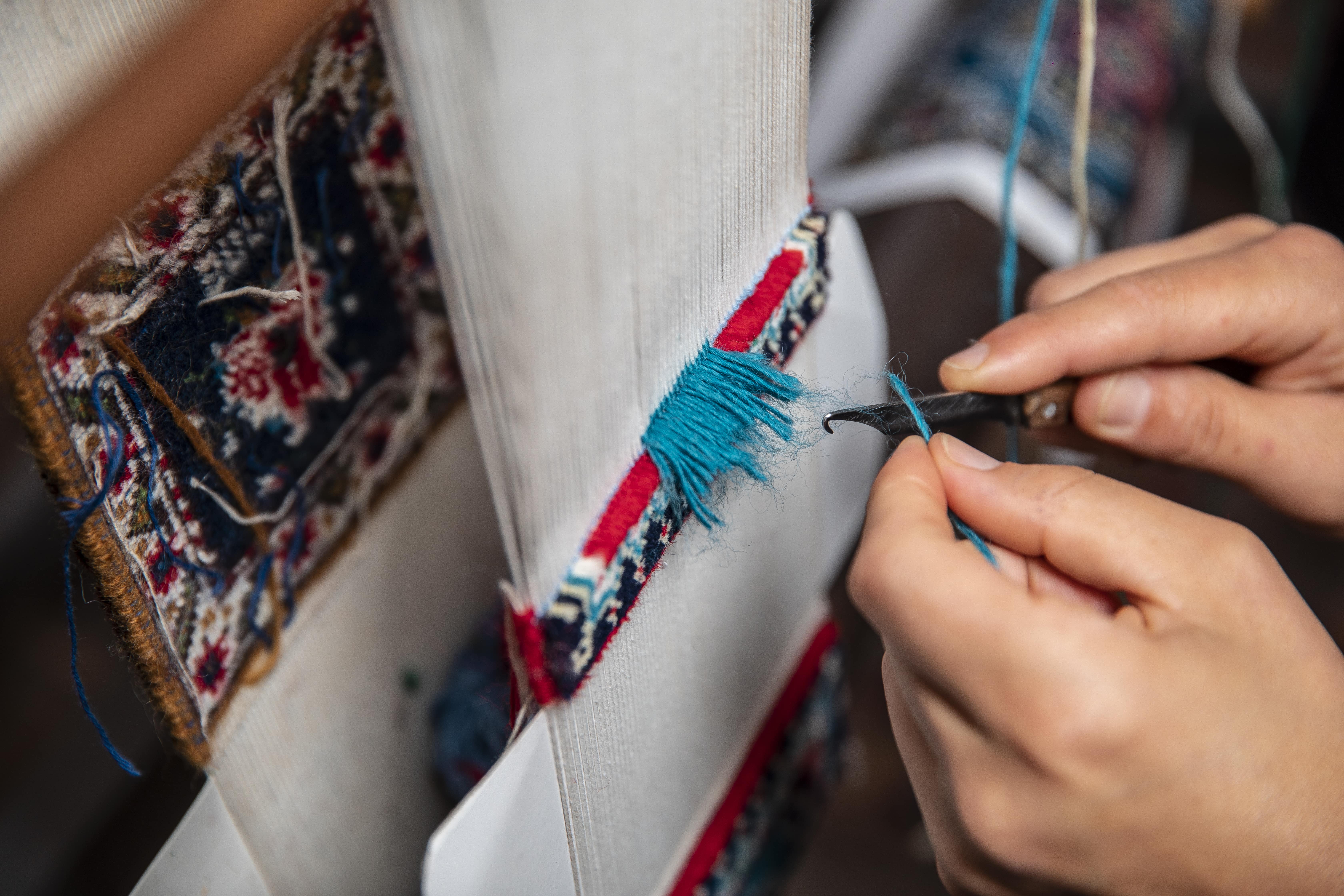 Exploration des métiers d’Art: Tissage et Broderie